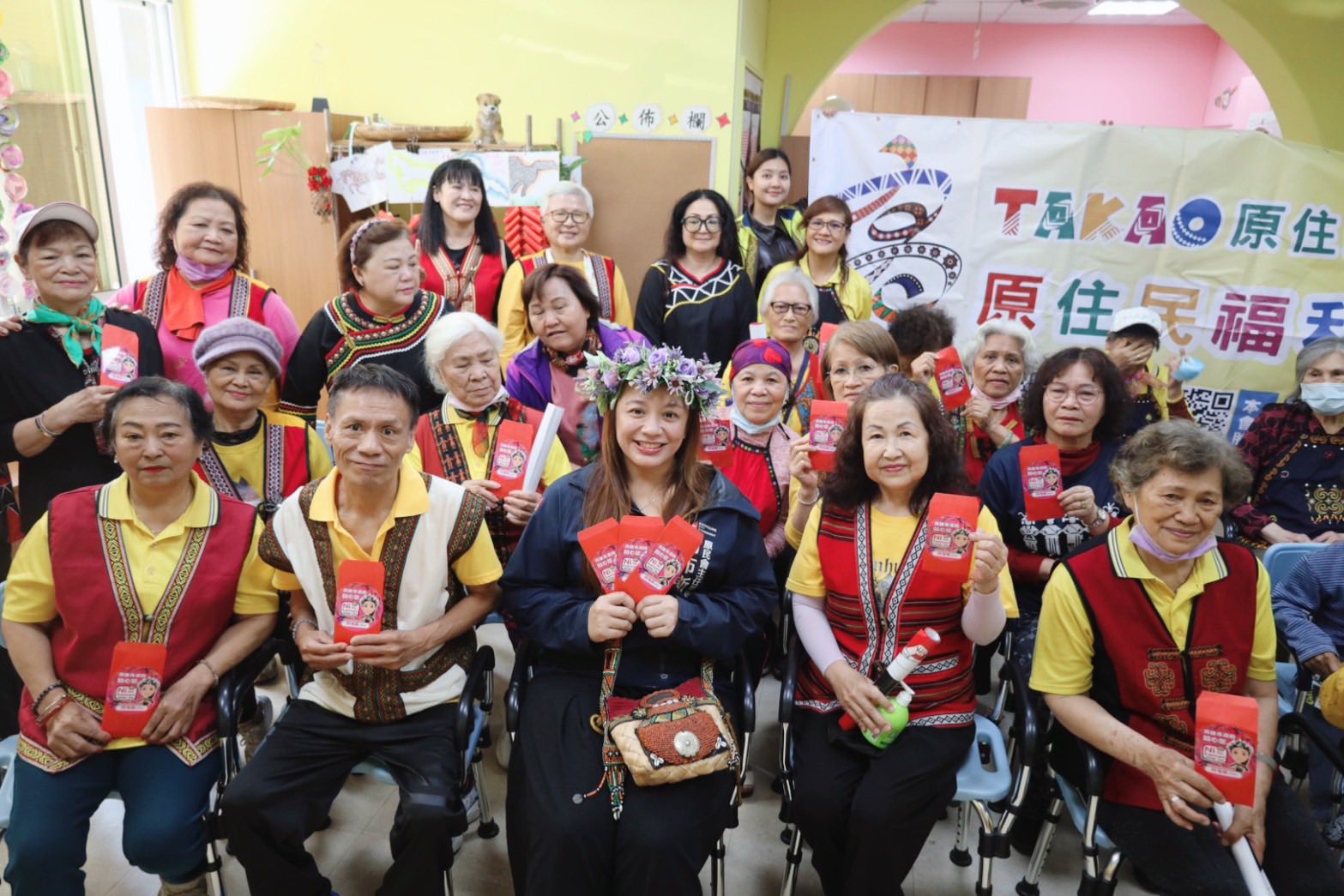 83歲也敢滑滑鼠！高雄文健站全員拚族語認證　通過率100%